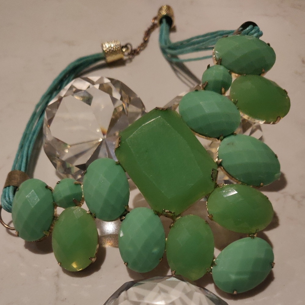 Statement necklace - Picture 6 of 8